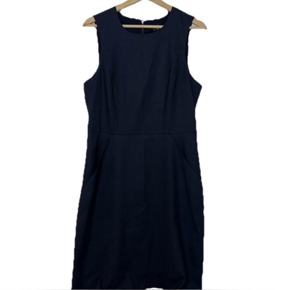 Theory Gray Classic Wool Blend Sheath Dress Sz. 10
